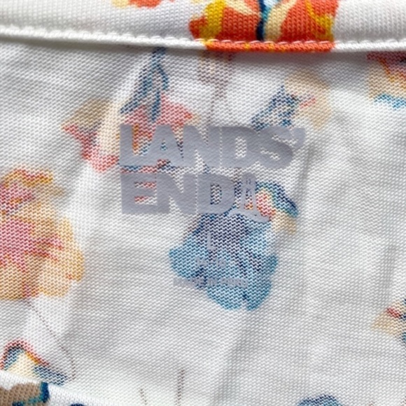 Lands’End Women's Relaxed Cotton Floral Print Short Sleeve Crewneck T-Shirt - Picture 4 of 8